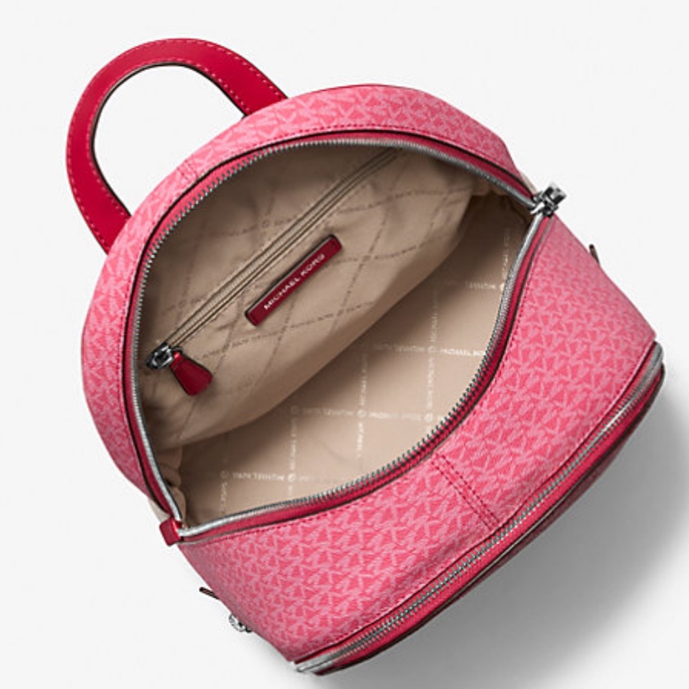 MICHAEL KORS Rhea Medium Zip Color-Block Signature Logo Backpack
DKRSPBRYMLT
NWT - Picture 2 of 16